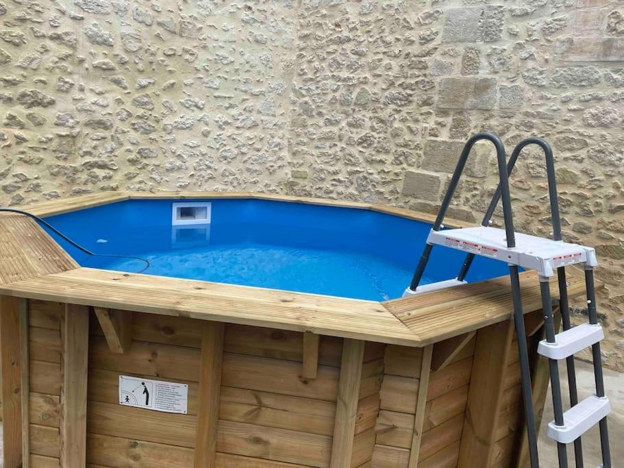 Maison 5 Chambres 3Sdb En Ville Avec Piscine Périgueux Exterior foto
